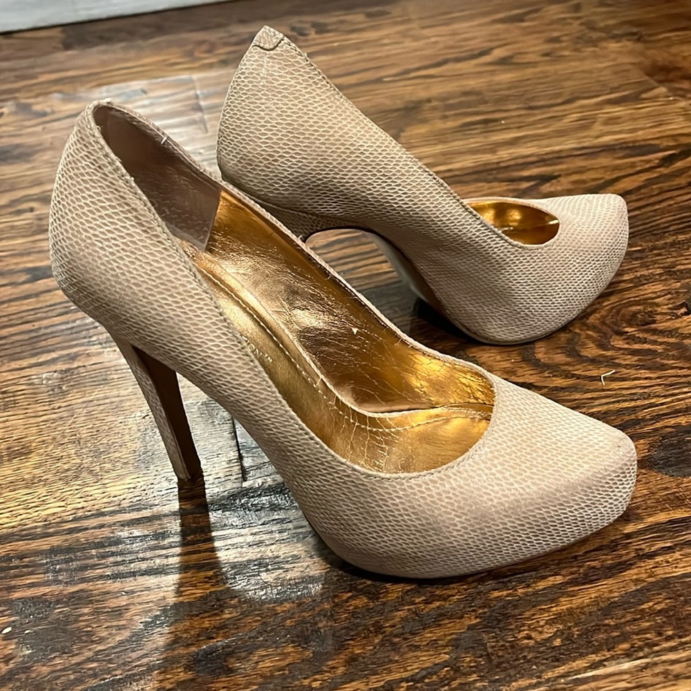 BCBGeneration platform heels tan snake skin 6 1/2